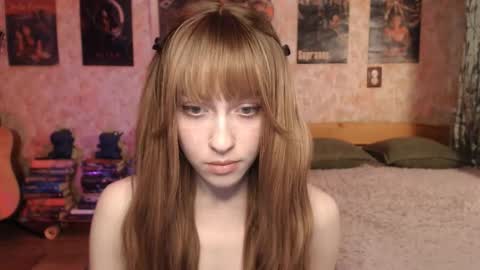ellie_friendly online show from March 2026 11:37:02 AM