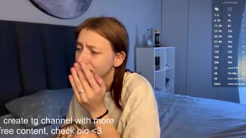 Ellie online show from November 2025 07:20:02 AM