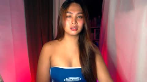 Snapshot of elliecummers chatting on May 2026 12:29:01 AM ellie online show from May 2026 12:29:01 AM