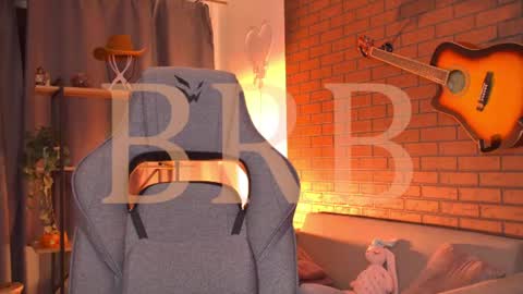 elliecutes online show from July 2026 05:33:02 AM