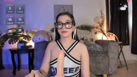 elliedream_ online show from June 2026 02:40:01 PM