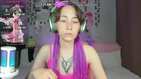 Snapshot of elliefromthemoon chatting on July 2026 09:55:01 AM Ellie online show from July 2026 09:55:01 AM