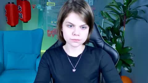 elliemurler online show from November 2025 09:08:02 AM