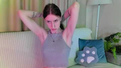 ellierough online show from July 2026 03:22:01 AM
