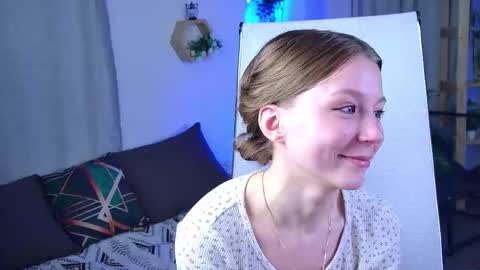 Elli online show from March 2026 11:03:01 AM