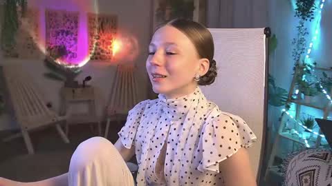 Elli online show from May 2026 06:21:02 AM