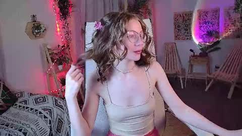 Elli online show from May 2026 06:41:01 AM