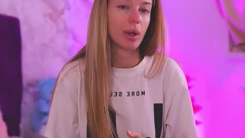 EllinaNuria online show from February 2026 04:13:02 AM