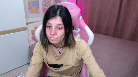 Ellin online show from March 2026 09:50:01 PM