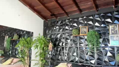 Elloit Colton online show from July 2026 08:15:02 PM