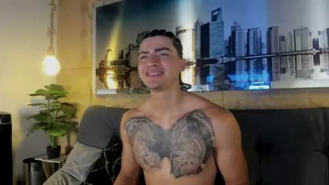 Elloit Colton online show from July 2026 08:12:02 PM
