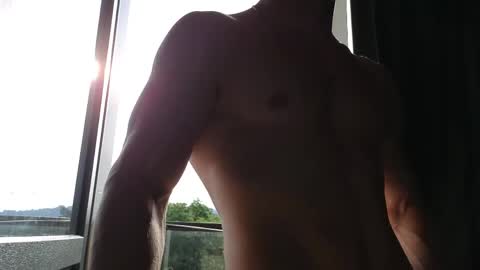 elliot_muscle04 online show from June 2026 02:43:02 PM