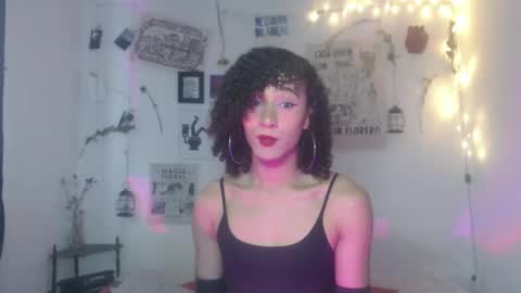 Snapshot of ellis_flowers chatting on September 2025 06:32:02 PM  . online show from September 2025 06:32:02 PM