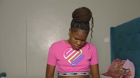 elllanna online show from April 2026 08:39:02 PM