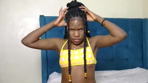 elllanna online show from May 2026 10:55:01 PM