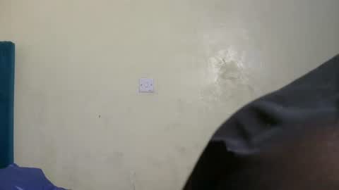 elllanna online show from June 2026 01:32:01 AM