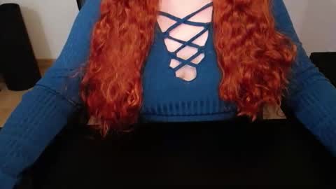 Elly online show from April 2026 06:20:01 PM