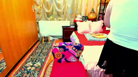 ellyhot53 online show from March 2026 02:46:02 PM