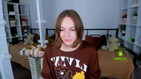 elma_lily online show from November 2025 07:19:01 AM