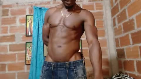 elmiltonnjakee online show from June 2026 01:28:02 AM