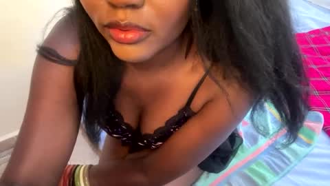 elodylux online show from August 2026 02:41:02 PM