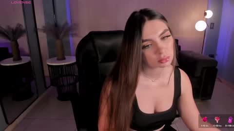 ELOISA OLIVERO online show from October 2025 11:40:01 AM