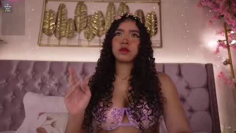 Snapshot of eloise_sweet_ chatting on June 2026 12:20:01 PM Eloise online show from June 2026 12:20:01 PM