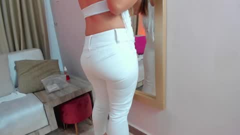 EloiseQuinn online show from March 2025 12:33:02 PM