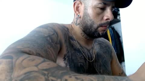 elosocazador online show from January 2025 03:50:01 PM