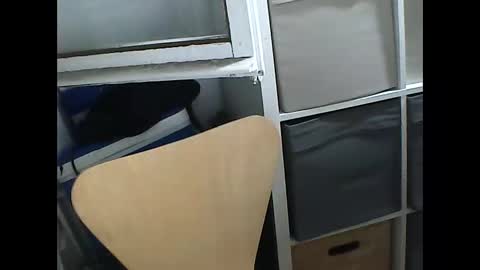 elpeladilla online show from September 2025 12:58:02 AM