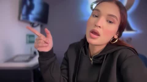  ELSA  online show from September 2025 02:44:02 PM