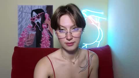 Snapshot of elsaangel chatting on September 2025 02:06:01 AM elsaangel online show from September 2025 02:06:01 AM