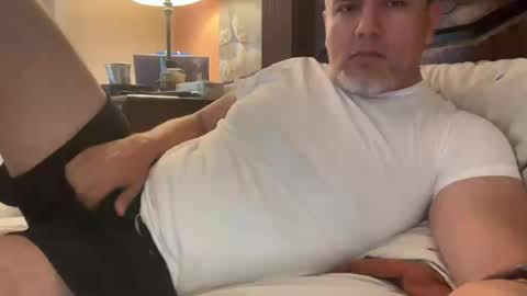 Snapshot of elvecinoequipadon chatting on July 2026 02:41:01 PM Petrhus Rockpic online show from July 2026 02:41:01 PM