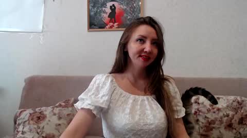 Snapshot of elvinasweet chatting on June 2026 05:20:01 AM ElvinaSweet online show from June 2026 05:20:01 AM