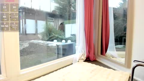 elyarose_ online show from March 2026 05:15:01 AM