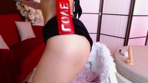 Elysia online show from January 2025 07:29:02 PM