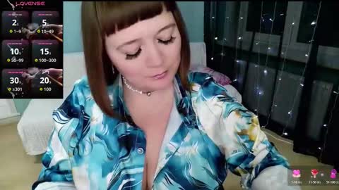 elza1981 online show from November 2025 11:53:02 AM