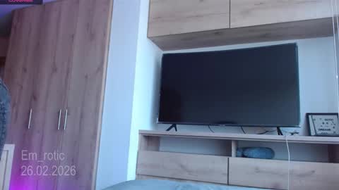 Emilia  online show from February 2026 07:24:02 PM