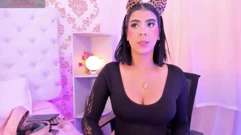 Ema Lambert  online show from February 2026 04:22:02 PM