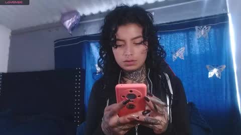 Snapshot of ema_ploxx chatting on May 2026 03:53:01 PM ema_ploxx online show from May 2026 03:53:01 PM