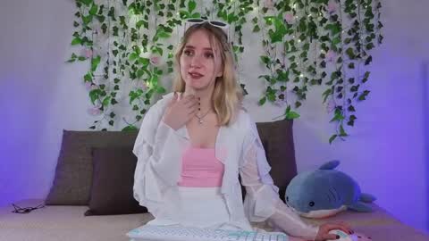 Emma online show from March 2026 02:55:02 AM