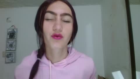 Snapshot of ember57607 chatting on February 2025 11:21:02 AM ember57607 online show from February 2025 11:21:02 AM