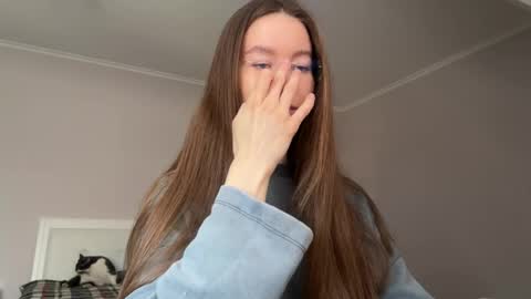 Alina online show from April 2026 10:36:01 AM