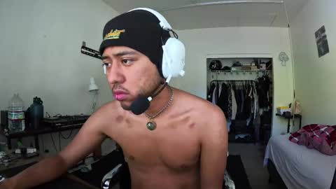 embersboudoir online show from October 2025 07:09:02 PM