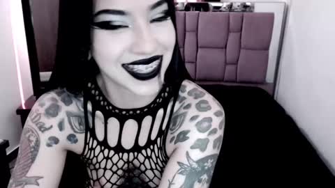 Emerald Black online show from February 2025 06:26:02 PM