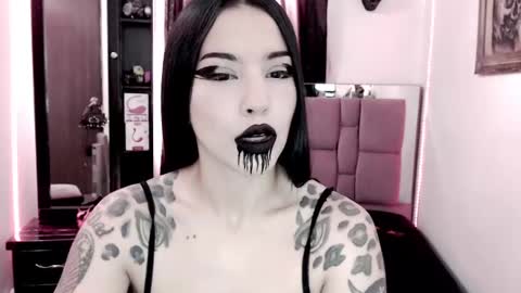 Emerald Black online show from February 2025 01:11:01 PM