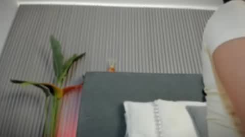 emelie_89 online show from July 2026 11:38:02 AM