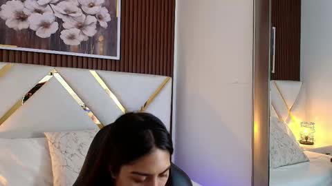 Emily  online show from December 2025 02:28:01 AM