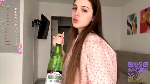 Gily online show from November 2025 09:00:02 AM