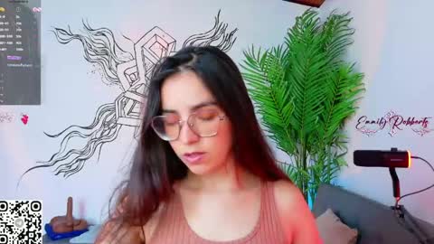 Emmily Roberts online show from April 2026 08:12:02 PM